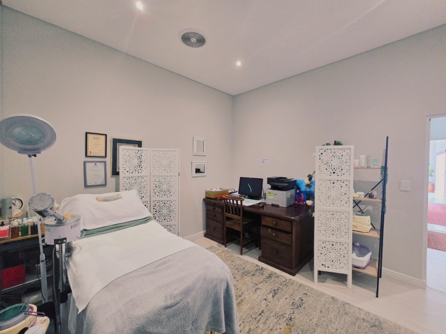 3 Bedroom Property for Sale in Kingswood Golf Estate Western Cape